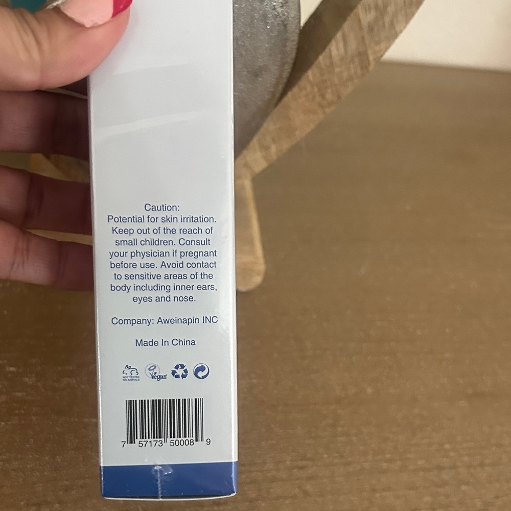 Benatu Dark Spot Corrector - Picture 3 of 4